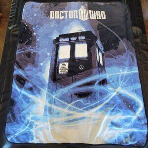 Doctor Dr Who Plush Fleece Throw Blanket Police Call Box TARDIS Gallifrey BBC TV